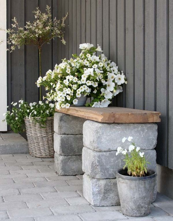 brick and plank garden bench