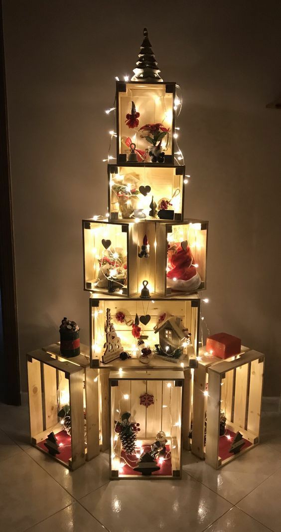 9 ways to use Wooden Boxes to create a Christmas Tree - sharingideas.me