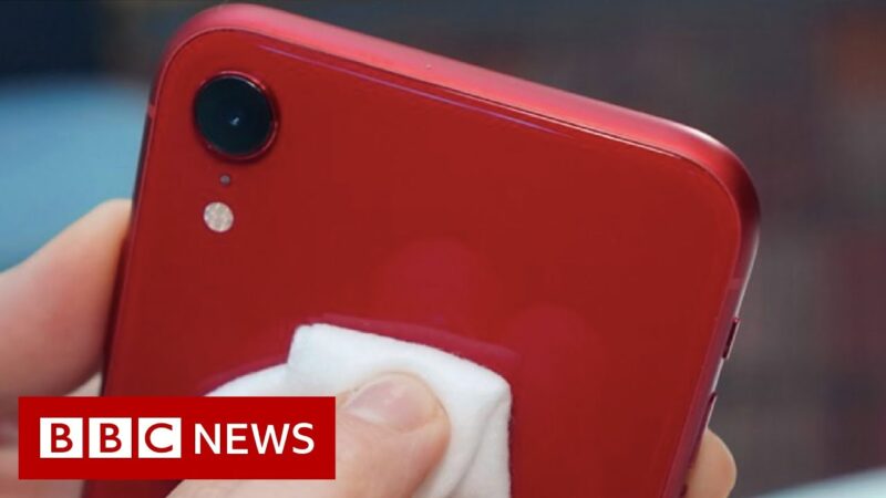 How to clean your smartphone safely