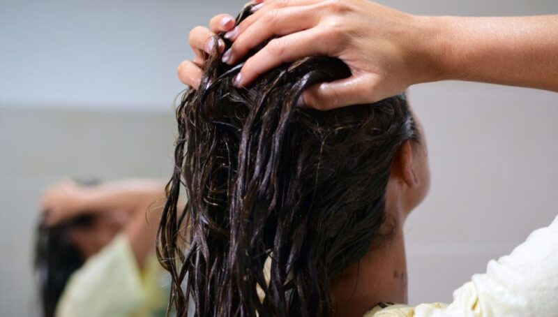 Homemade keratin to easily straighten your hair at home