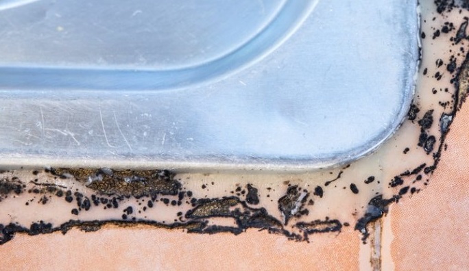 How to clean kitchen moldy silicone