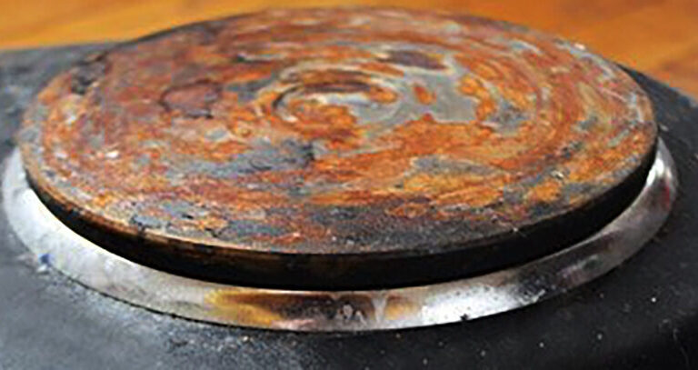 How to clean a rusty stove top