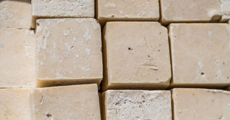 How to make homemade soap with bleach
