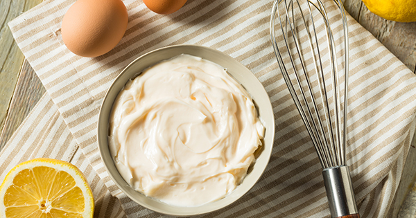 healthy organic homemade mayonnaise