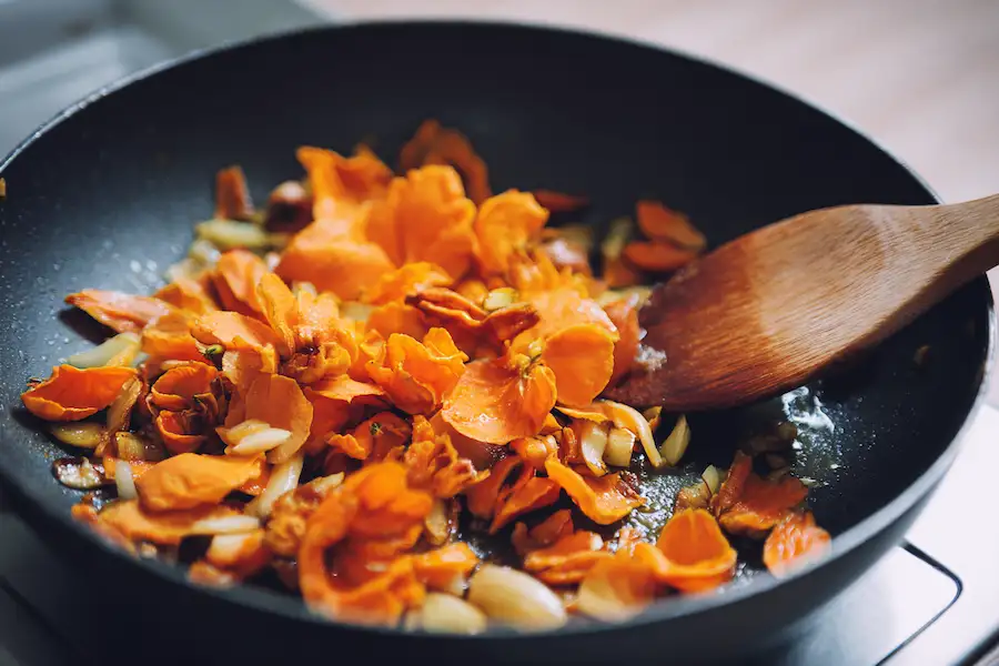 kwiaty papai męskiej smażone na patelni, zdrowie serca