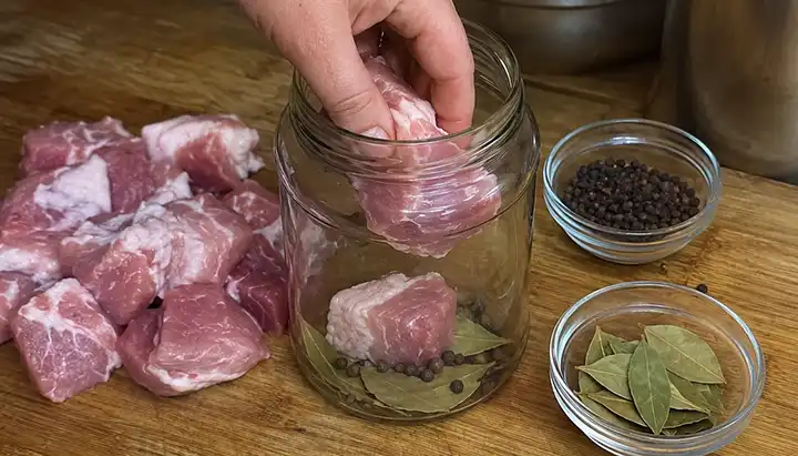 How to Preserve Pork in Jars: A Traditional Homemade Meal That Can Last for Months